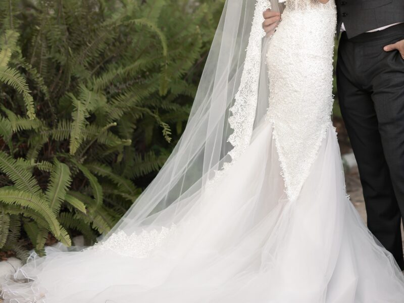 White Elegant Wedding Dress